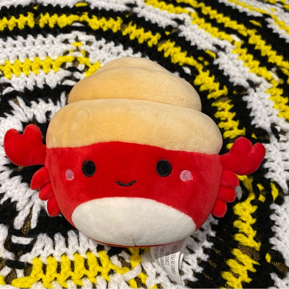 Original Squishmallows Hermit Crab “Indie” NWOT Red & Beige. Made by Kellytoy